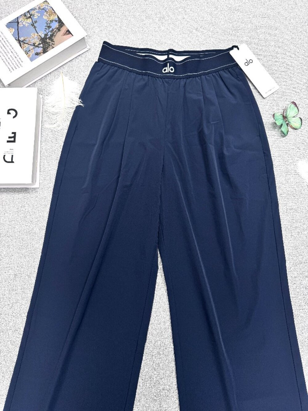 Regular ALO Yoga Suit Up Trouser Navy NWT😘💙30" | Wide Leg Pants - Picture 2 of 9